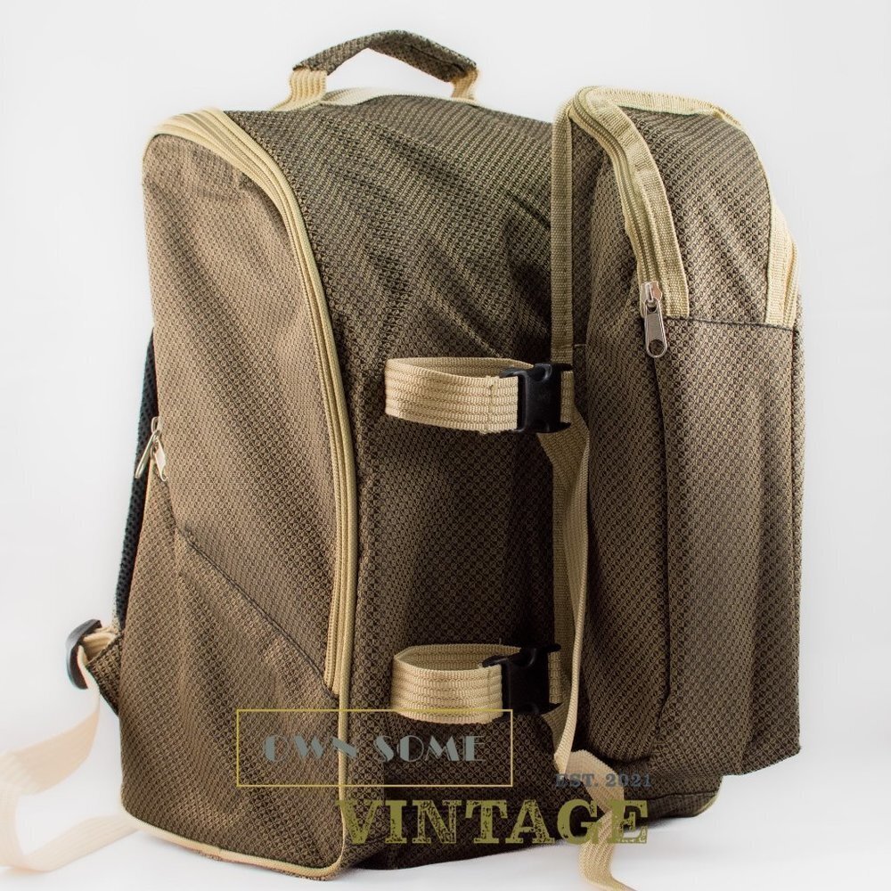 Picnic Basket Backpack for Two - Picture 7 of 7